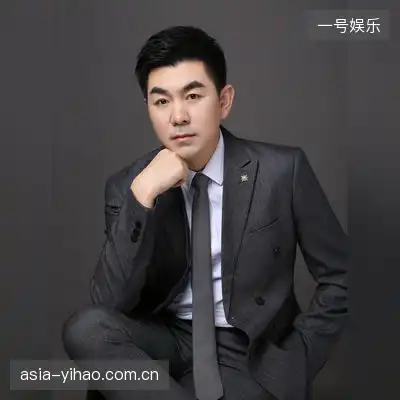 刘哲